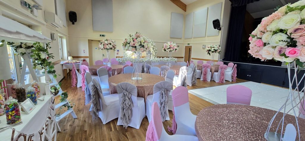 Dressing and Styling Round table for weddings in Stourbridge