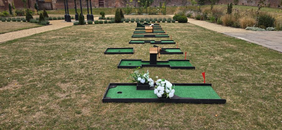mini golf at foxtail barns