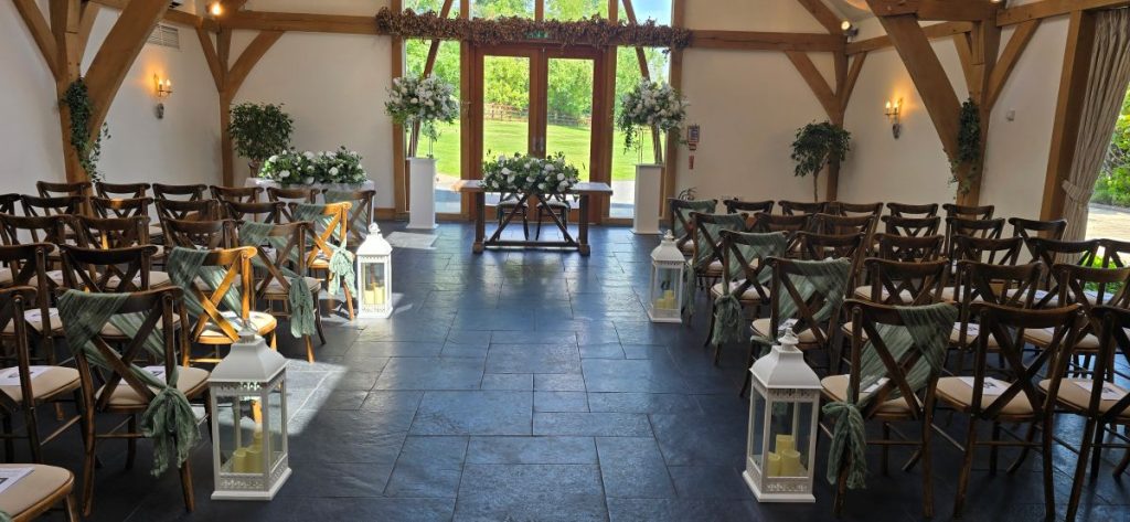 Mythe Barn event decor