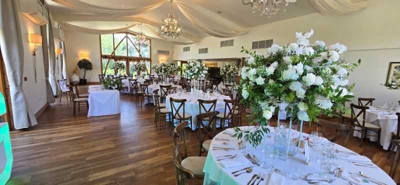 Mythe Barn Decorations for Weddings